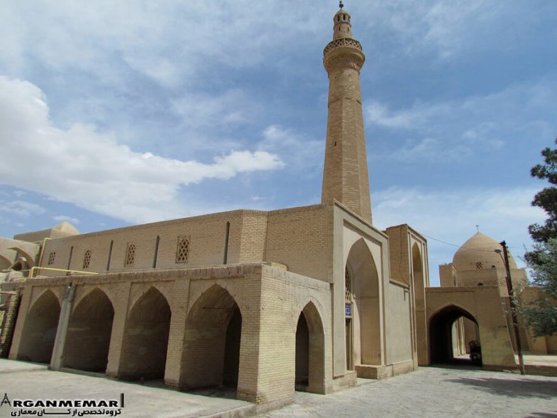 مسجد جامع نائین